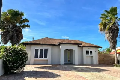 Image de 3 Min from Palm beach
