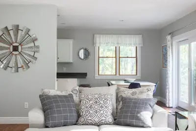 Image de Serene home near Goose Rocks Beach. Bubbling brook, bikes & beach gear