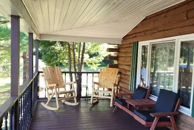 Image de Cozy Log Cabin close to Old Forge and Boonville. Great for small families!