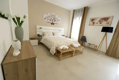 Image de Cozy apartment in one of Catania's most exclusive neighborhoods.