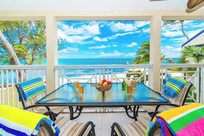 Image de Miramar - Beachfront Oasis at Rum Point, The Retreat #30