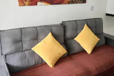 Image de Lindo Apartamento pé na Areia, Localização há Poucos Metros da Feira Artesanal