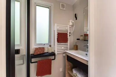 Image de Mobil-home Premium 4 Pièces 6 Personnes Climatisé + Tv