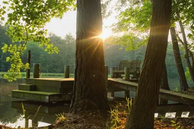 Image de Waterfront w/ Kayaks Firepit 100Mbs Inet Ev Chrgr Near Assateague, Berlin, Oc!