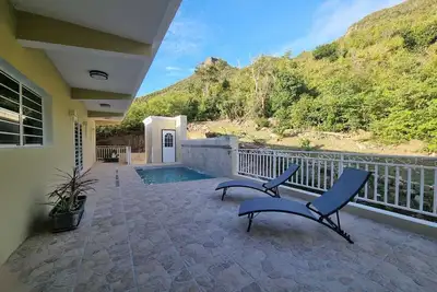 Image de Picturesque 4 Bedroom 3 Bath Condo with Pool
