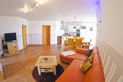 Image de Appartement 'Ferienbauernhof - Ferienwohnung 5' avec terrasse privée, jardin partagé et Wi-Fi