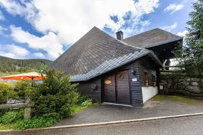 Image de Appartement \"Kammbühlhof\" avec vue sur les montagnes, terrasse privée et Wi-Fi