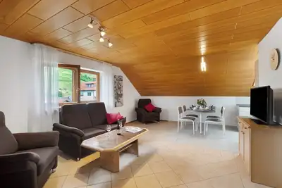 Image de Appartement 'Ferienwohnung Hörth 1' avec vue sur la montagne, jardin partagé et Wi-Fi