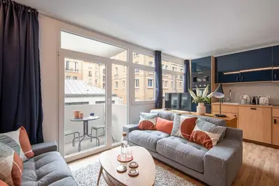 Image de New - Appt Style le Corbusier avec Balcon - 8 pers
