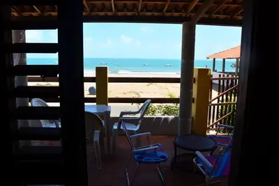 Image de Casa c WiFi a beira mar na Praia Redonda, IcapuĂ\/Ce
