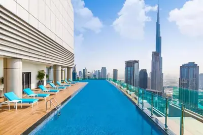 Image de Paramount Hotel And Residences Dubai Midtown 3 Bedroom Apartment