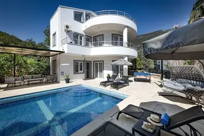 Image de Villa Zafira, a beautiful villa with private pool and 10 minutes walk to town