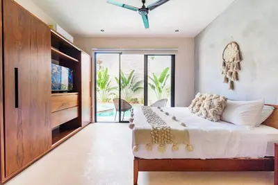 Image de Kick back and relax in this calm, stylish space. \nYour perfect & cozy Studio\n\n