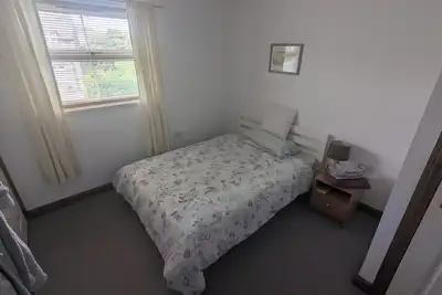 Image de The Apartment at Chalk House - 2 Bedrooms - 2 Double Beds - 1 Single Bed - 1 Cot