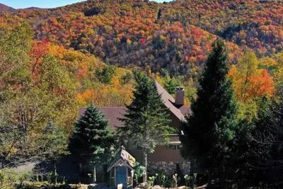 Image de Bon Voyage with breathtaking Mountains View