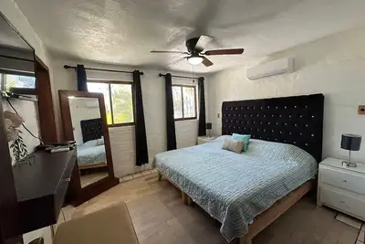 Image de Acogedora casa dentro de fraccionamiento a orilla de la playa