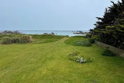 Image de Charmante Maison, en Bordure de Mer, au Style Marin