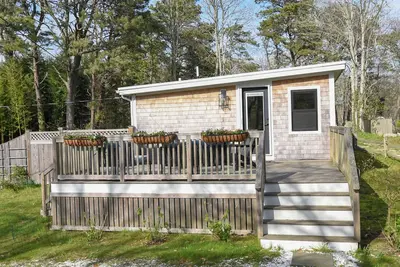 Image de Cozy Cape Cod Cottage Near Beach and Bike Trail