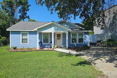 Image de Walk to all of Little River's finest! New Home in quiet neighborhood.