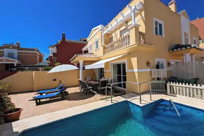 Image de ⭐⭐⭐⭐⭐L'escapade de vos rêves vous attend \n🏆🥇🏰🥇🏆🌞🏖️⛰️