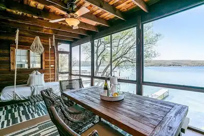 Image de Canandaigua Lake Cabins- Finger Lakes Finest- East Lake Rd Cmac- Pet friendly!
