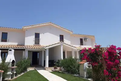 Image de Villa Mirto, maison de vacances confortable avec animaux admis