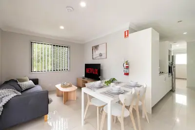 Image de Comfortable Rocklea 1br | Near Shops | Parking | 173b2