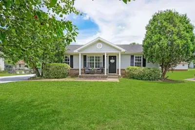 Image de Charming House Close to Fort Campbell and Casino