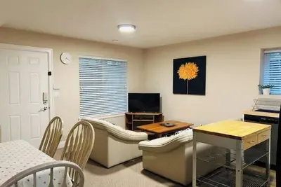 Image de 2 bedroom Spacious Guest Suite in Walnut Grove