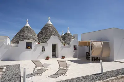 Trullo Cargiulo: Rustic Elegance in Martina Franca