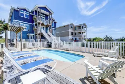 Image de Beach Spray | Oceanfront | Private Pool and Hot Tub