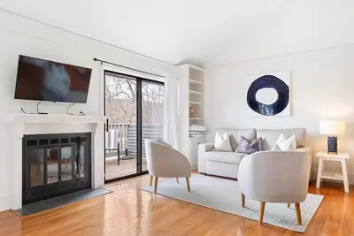 Image de Studio Condo on the Water @ Innsbrook