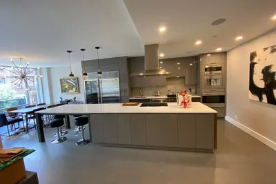 Image de New Luxury Manhattan Apartment