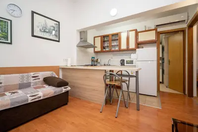 Image de Appartement de deux chambres avec la terrasse Vir (A-22554-a)