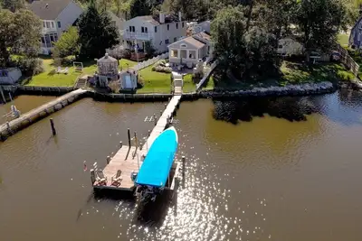 Image de Waterfront Home with Private Pier and Easy Access to Usna, Baltimore and Dc