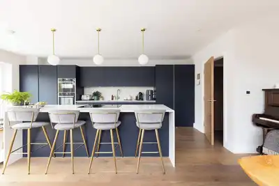 Image de Luxury Chichester Home for 12