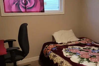 Image de 2 bedrooms Nw Calgary