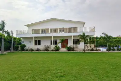 Image de Aarya farm house Noida by PartyBea Events