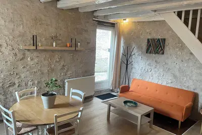 Image de Maisonnette mitoyenne mêlant charme de l’ancien et confort du moderne