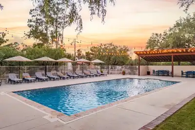 Image de Summer Low Rates-Pool, Pickleball, Bbq • Solana #1