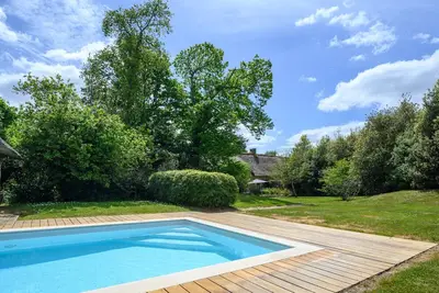 Belle longère avec piscine pour 7- Pluvigner