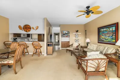 Image de Poipu Kai Makanui 422 - Two-bedroom Garden View condo on the island of Kaua'i.