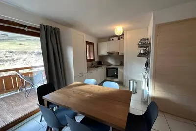 Image de 3ème étage, terrasse, télévision, casier à ski, 48m², Vars