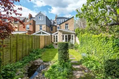 Image de Summertown 4-Br Family Home - Bright & Spacious