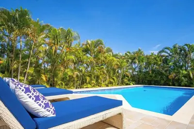 Image de 4br4balargelarge Pool\/lounge Area Casa Linda