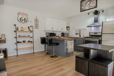 Image de Convenient Cottage Unit w\/grill close to Hospitals, Restaurants and Ft Moore