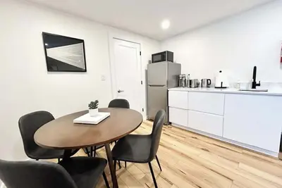 Image de Cozy studio in calm neighborhood