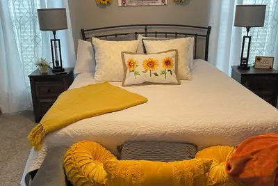 Image de Cozy Cindy Jo -  Minutes to Fort Campbell, Pet Friendly, Ada, Game Room