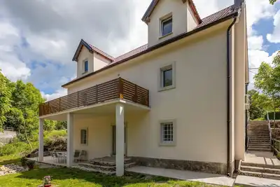 Image de Belle maison à Zlobin avec sauna