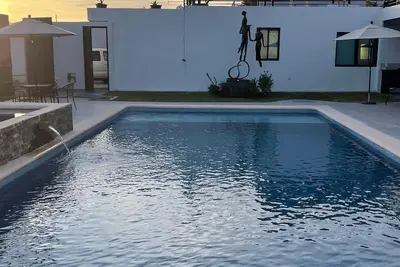 Image de Experience tranquility at our family-friendly vacation home, at Chapala Lake.